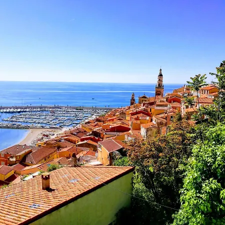 Traverse Du Vieux Chateau *